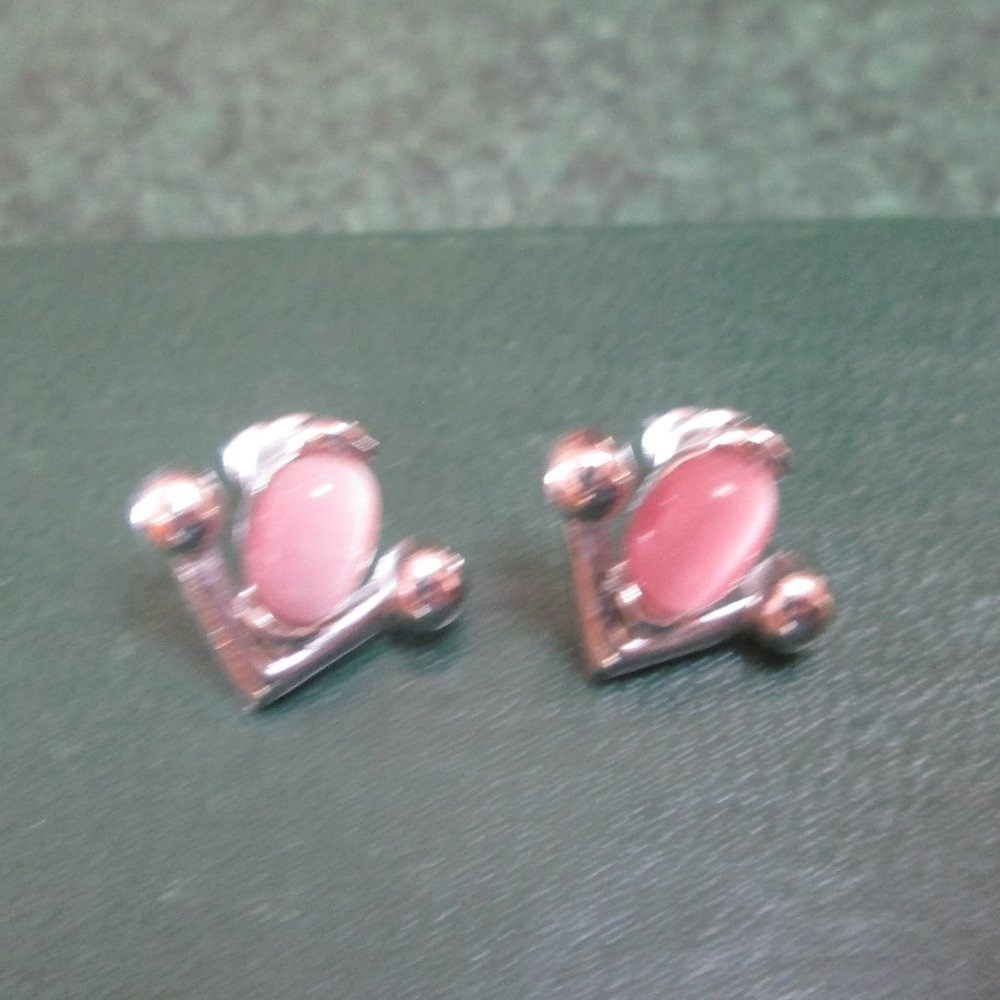 Lia Sophia Pink v shaped earrings